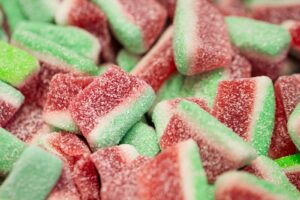 Bala Mastigável Personalizada: O Brinde que Ninguém Joga Fora. Saiba Como Transformar um Doce em Networking.